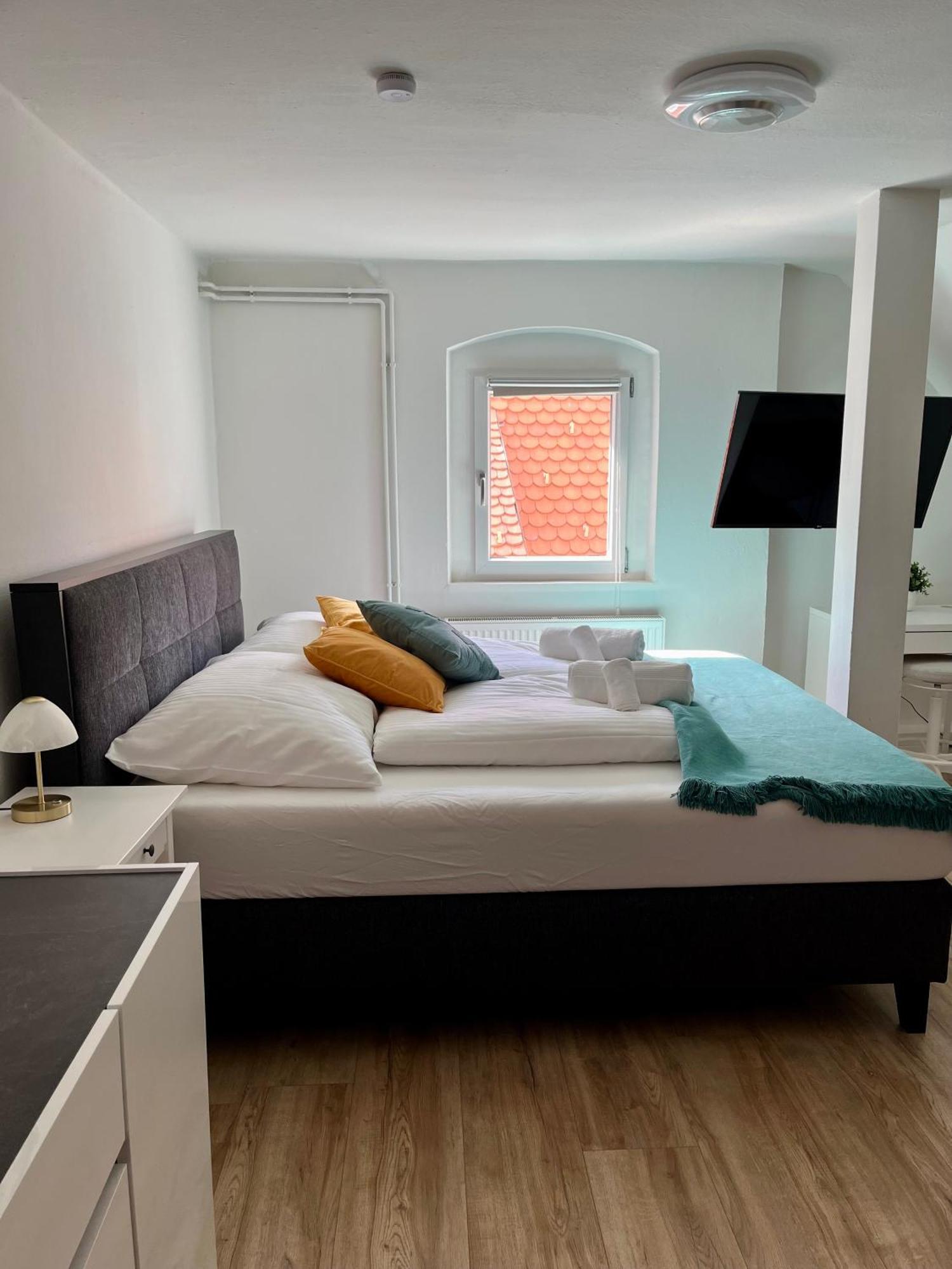 Flores City Center Studio - Easy Self-Check-In Грац Екстериор снимка